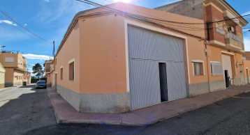 Venta nave industrial en Calle Teniente Pérez Redondo