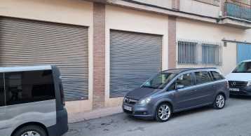 Local en Venta en Calle Ibiza Totana